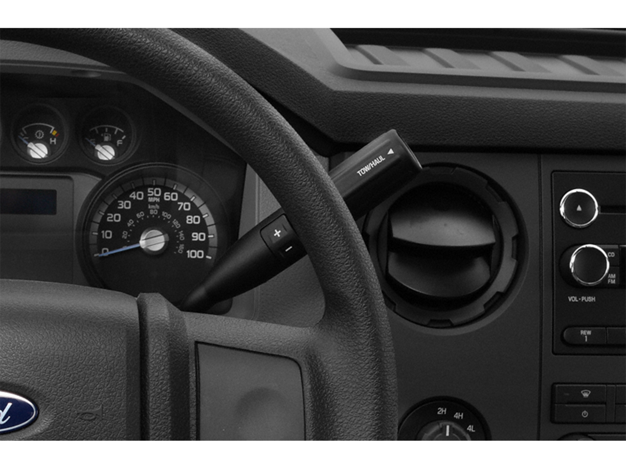 2015 Ford Super Duty F-350 DRW 4WD Reg Cab 141" WB 60" CA XLT