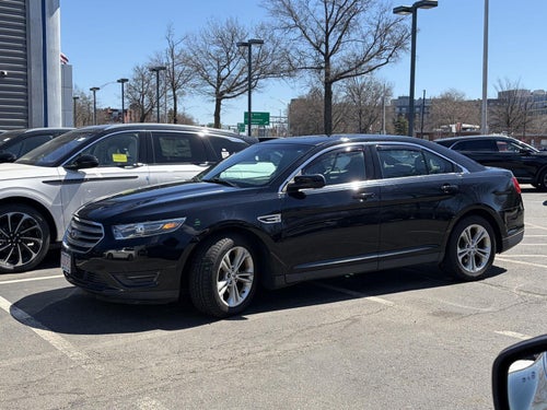 2016 Ford Taurus SEL