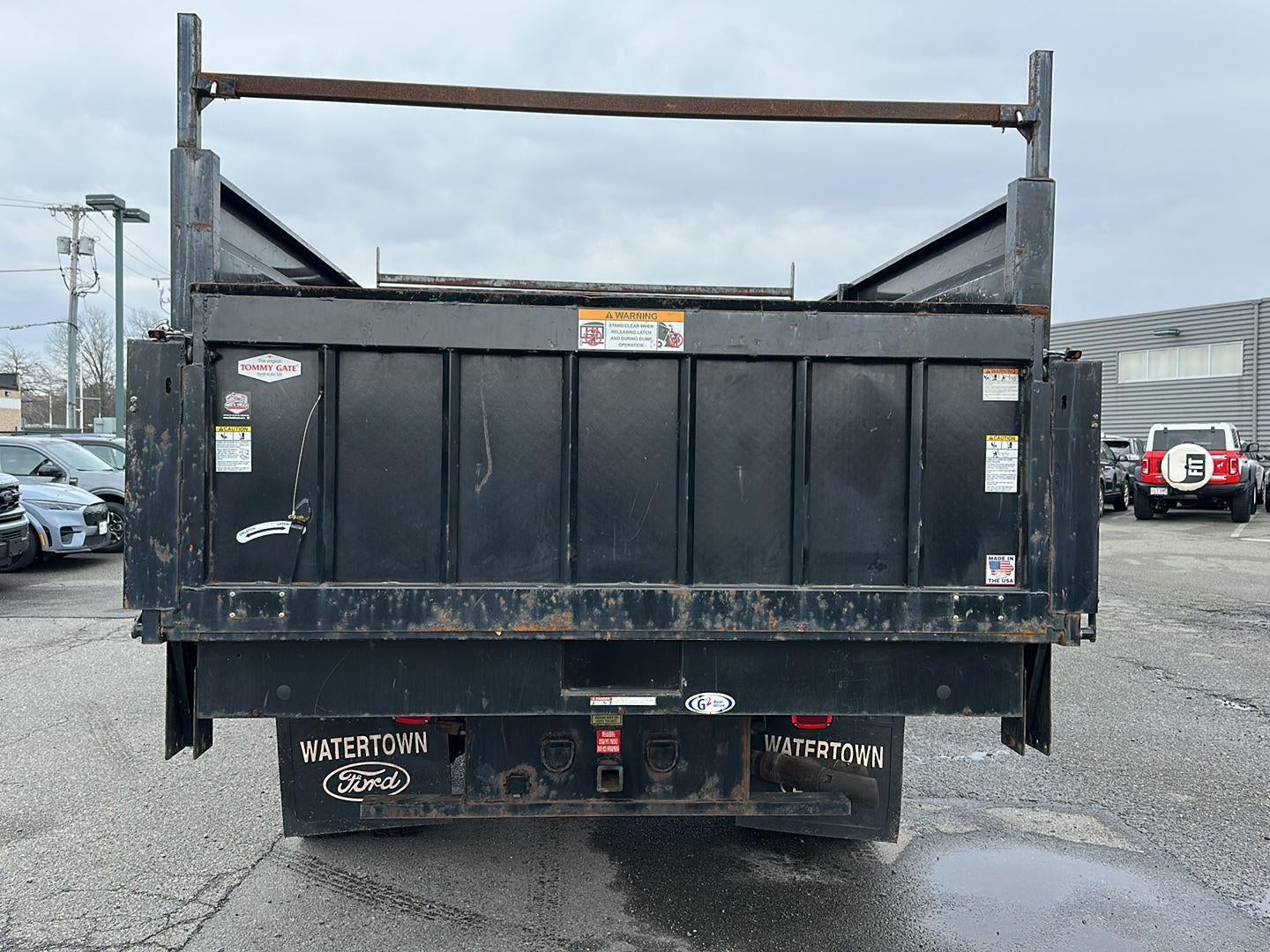 2017 Ford Super Duty F-550 DRW XL