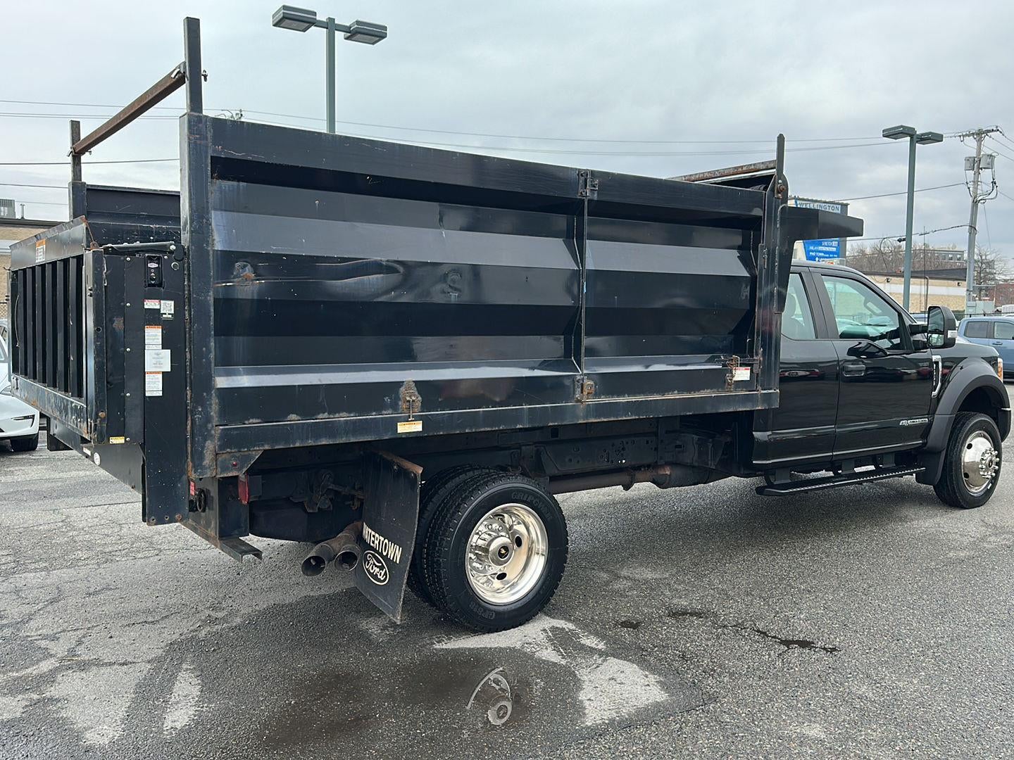 2017 Ford Super Duty F-550 DRW XL