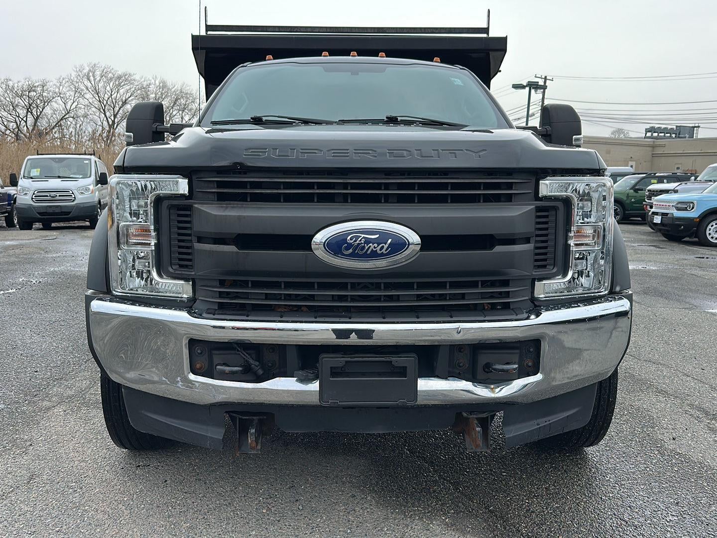 2017 Ford Super Duty F-550 DRW XL
