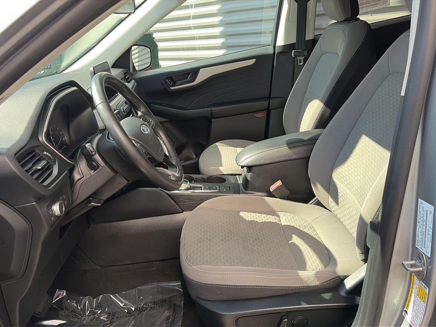 2022 Ford Escape SE Hybrid