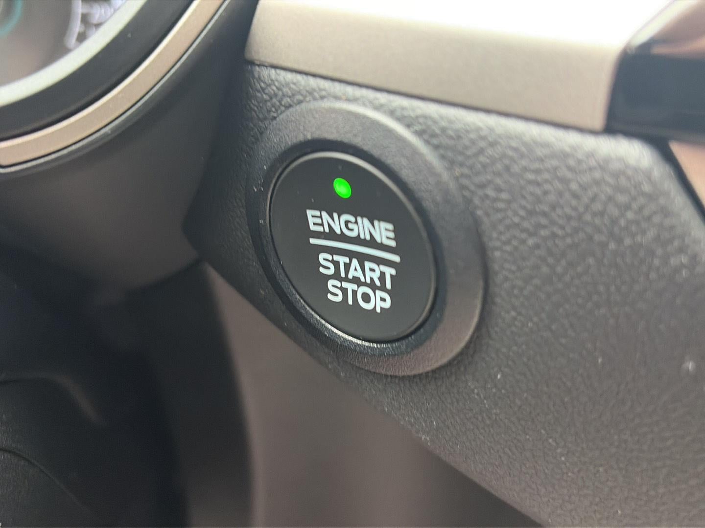 2022 Ford Escape SEL AWD