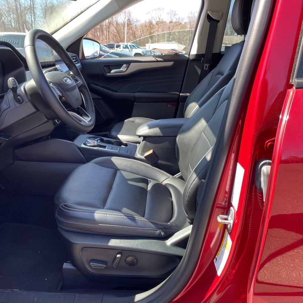 2021 Ford Escape SEL