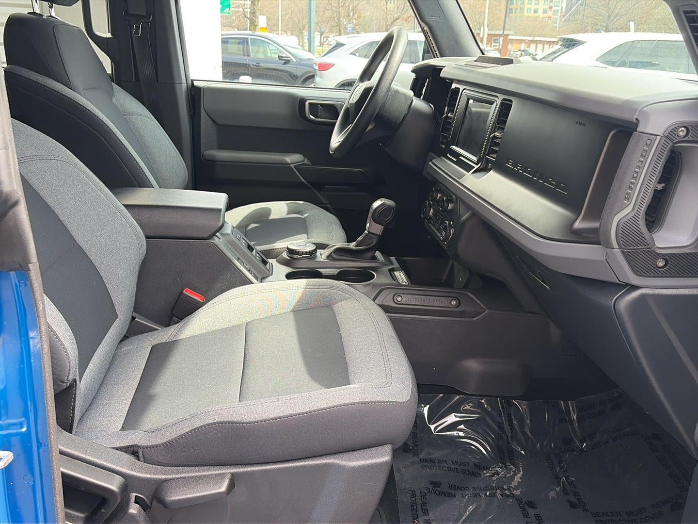 2023 Ford Bronco Base