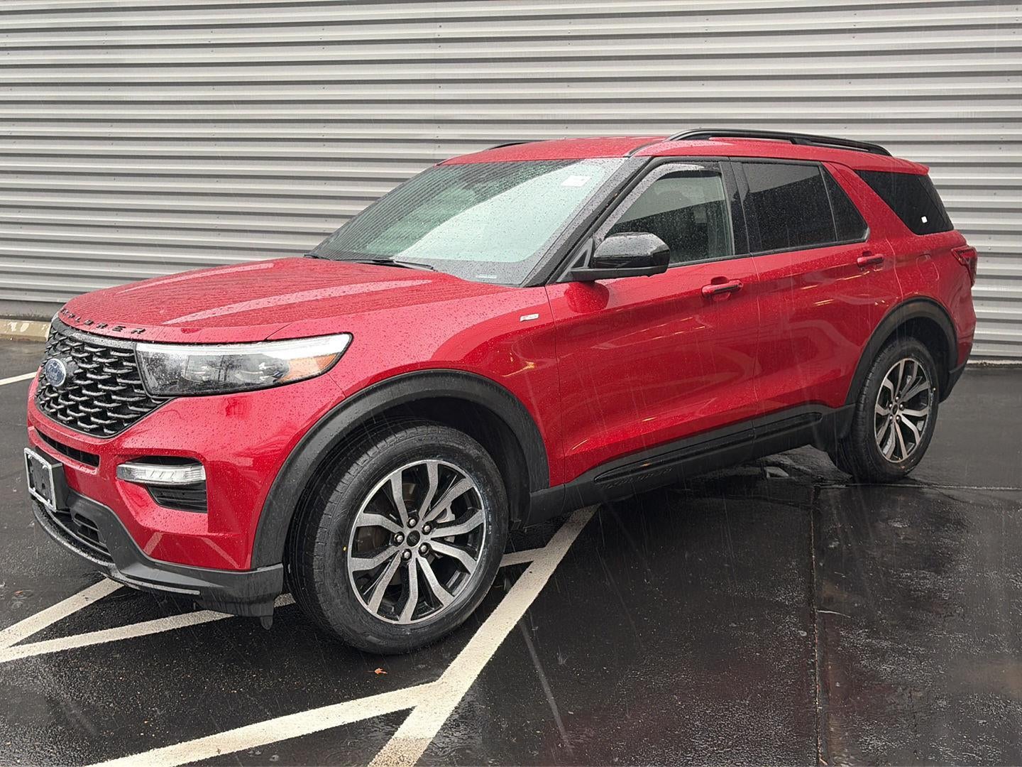 2022 Ford Explorer ST-Line