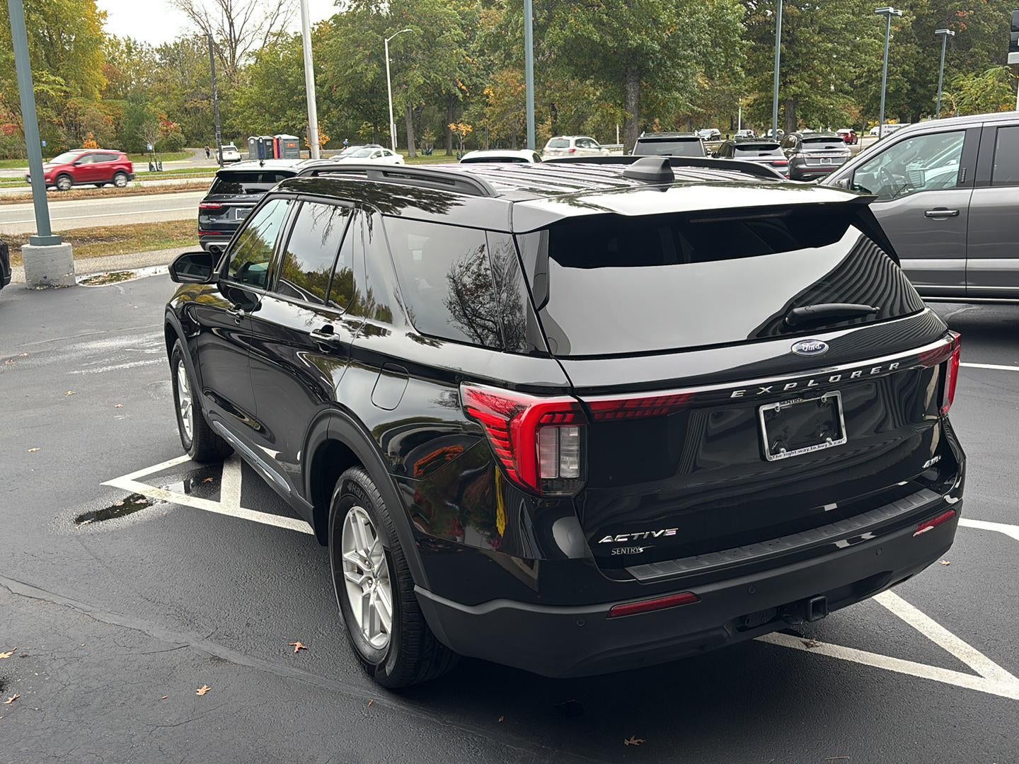 2025 Ford Explorer Active
