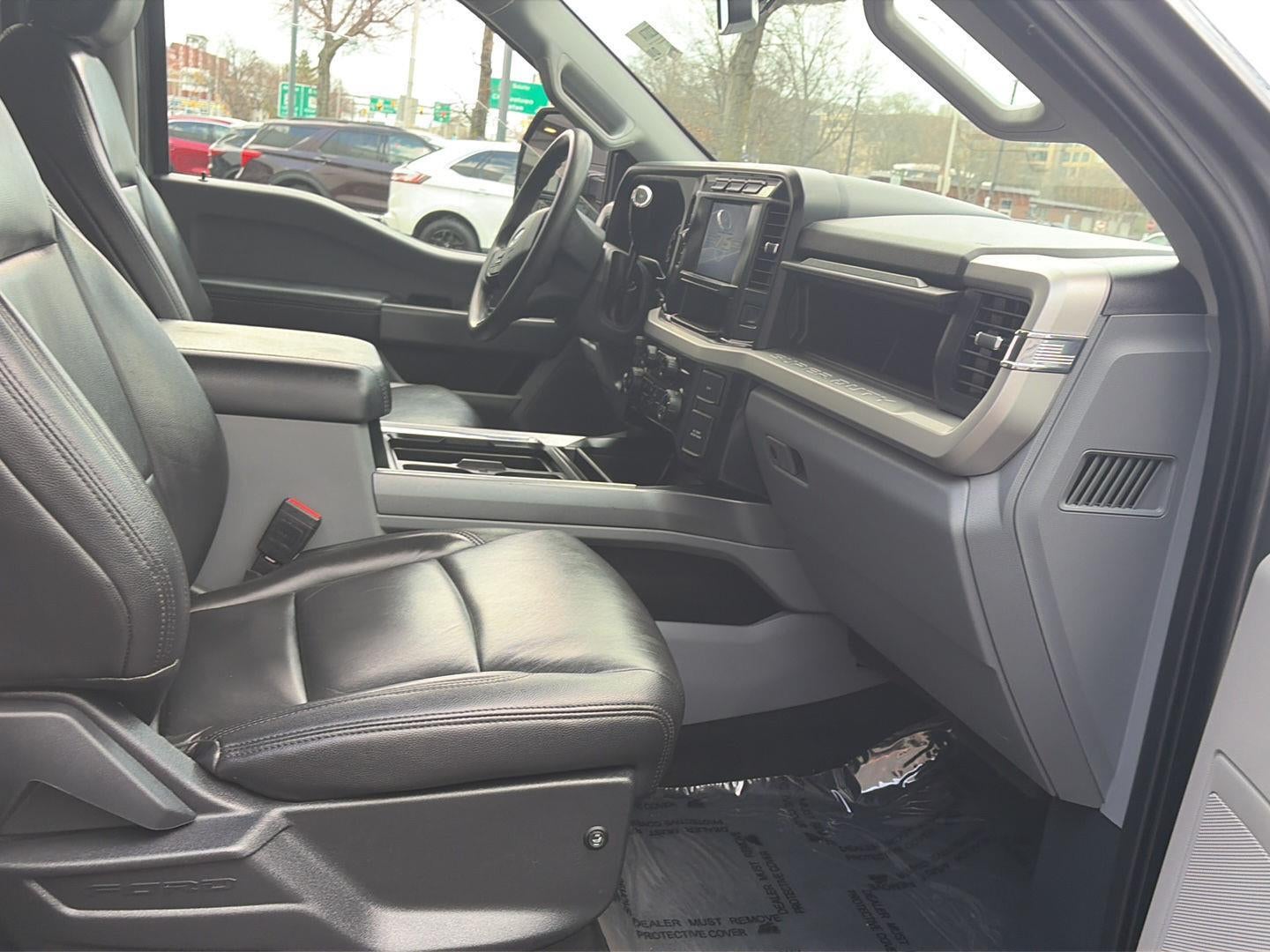 2023 Ford Super Duty F-250 SRW XLT