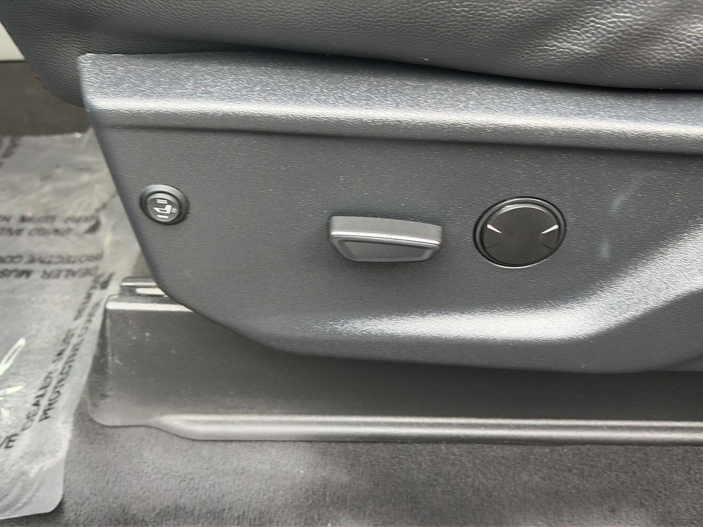 2023 Ford Super Duty F-250 SRW XLT