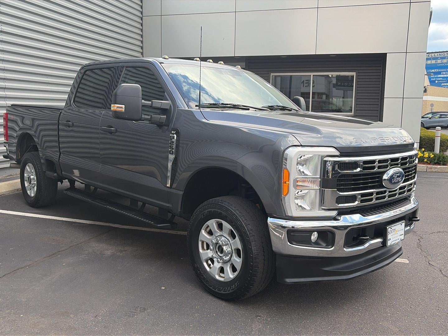 2023 Ford Super Duty F-250 SRW XLT