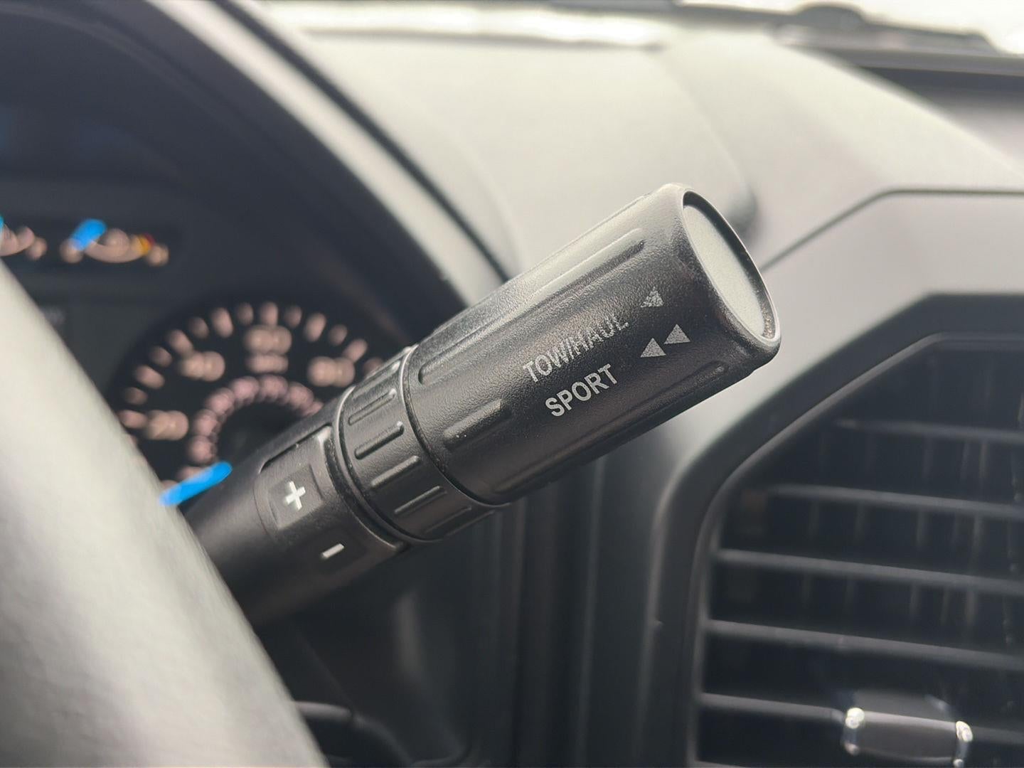 2017 Ford F-150 XL 4WD SuperCrew 5.5' Box