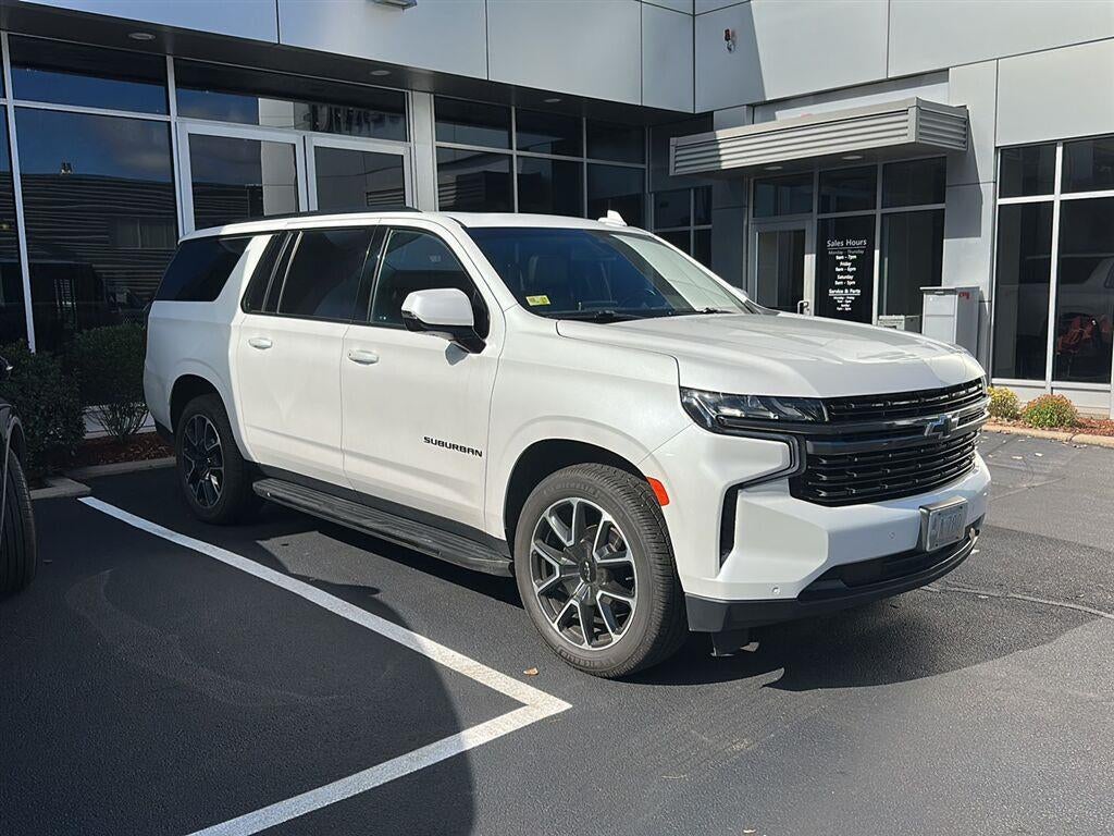 2022 Chevrolet Suburban RST