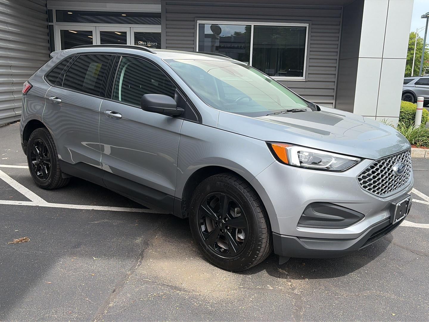 2024 Ford Edge SE