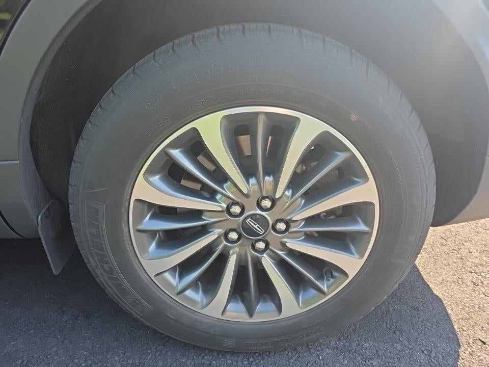 2023 Lincoln Nautilus Standard