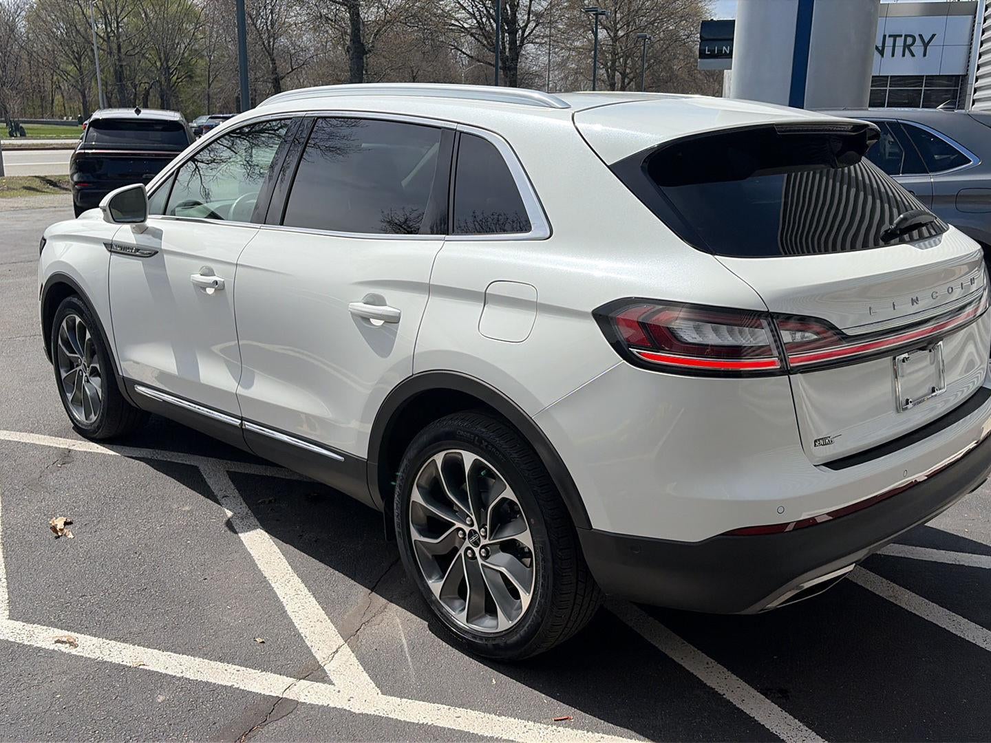 2023 Lincoln Nautilus Reserve