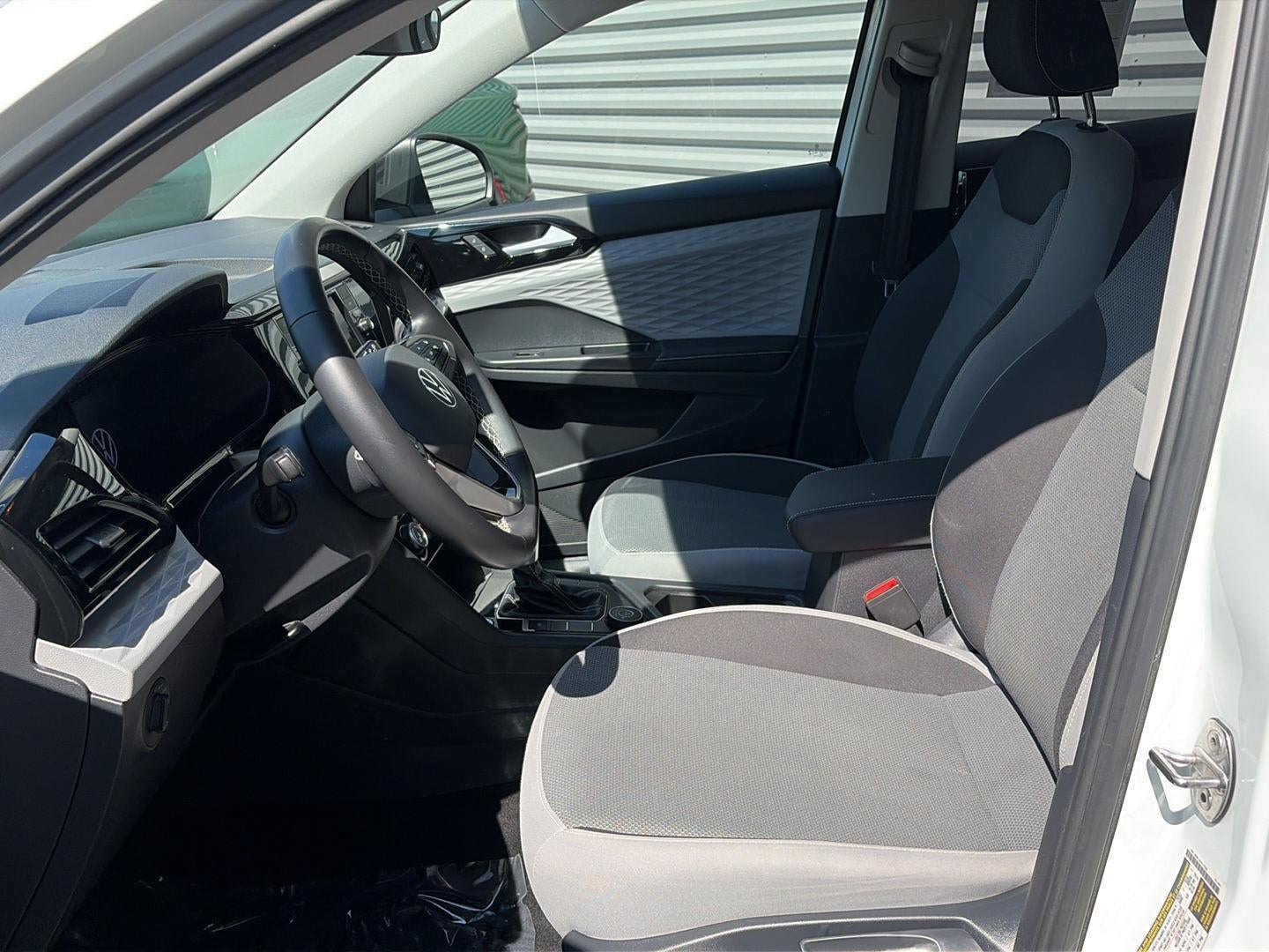 2024 Volkswagen Taos S