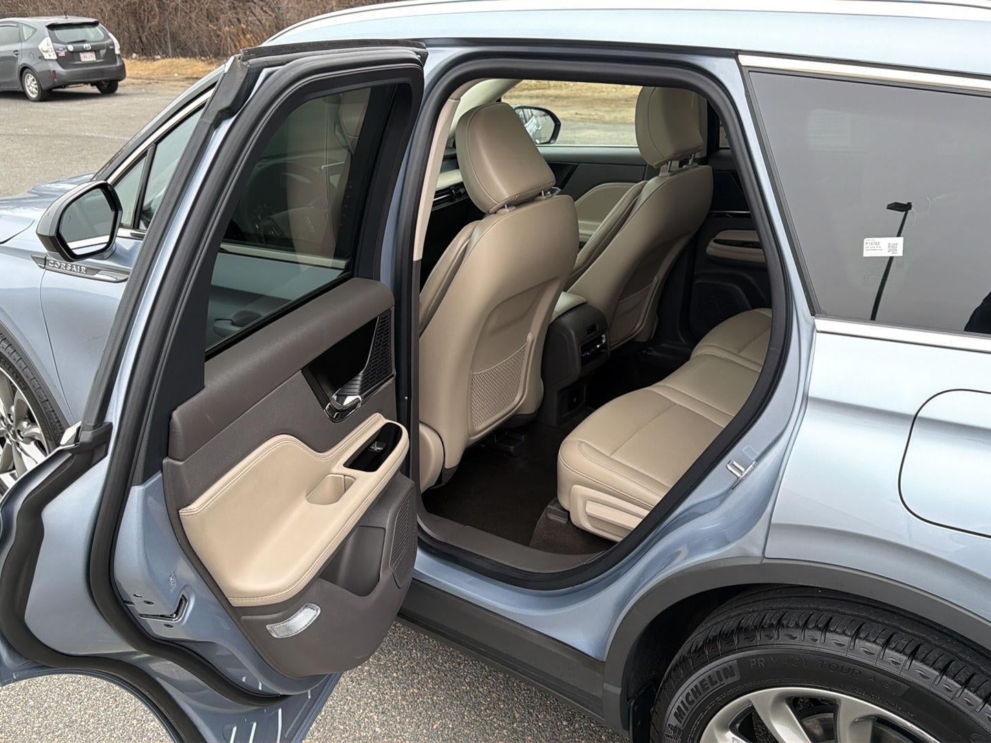 2022 Lincoln Corsair Standard