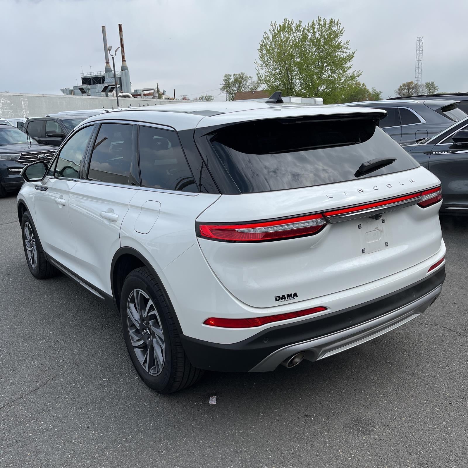 2023 Lincoln Corsair Standard