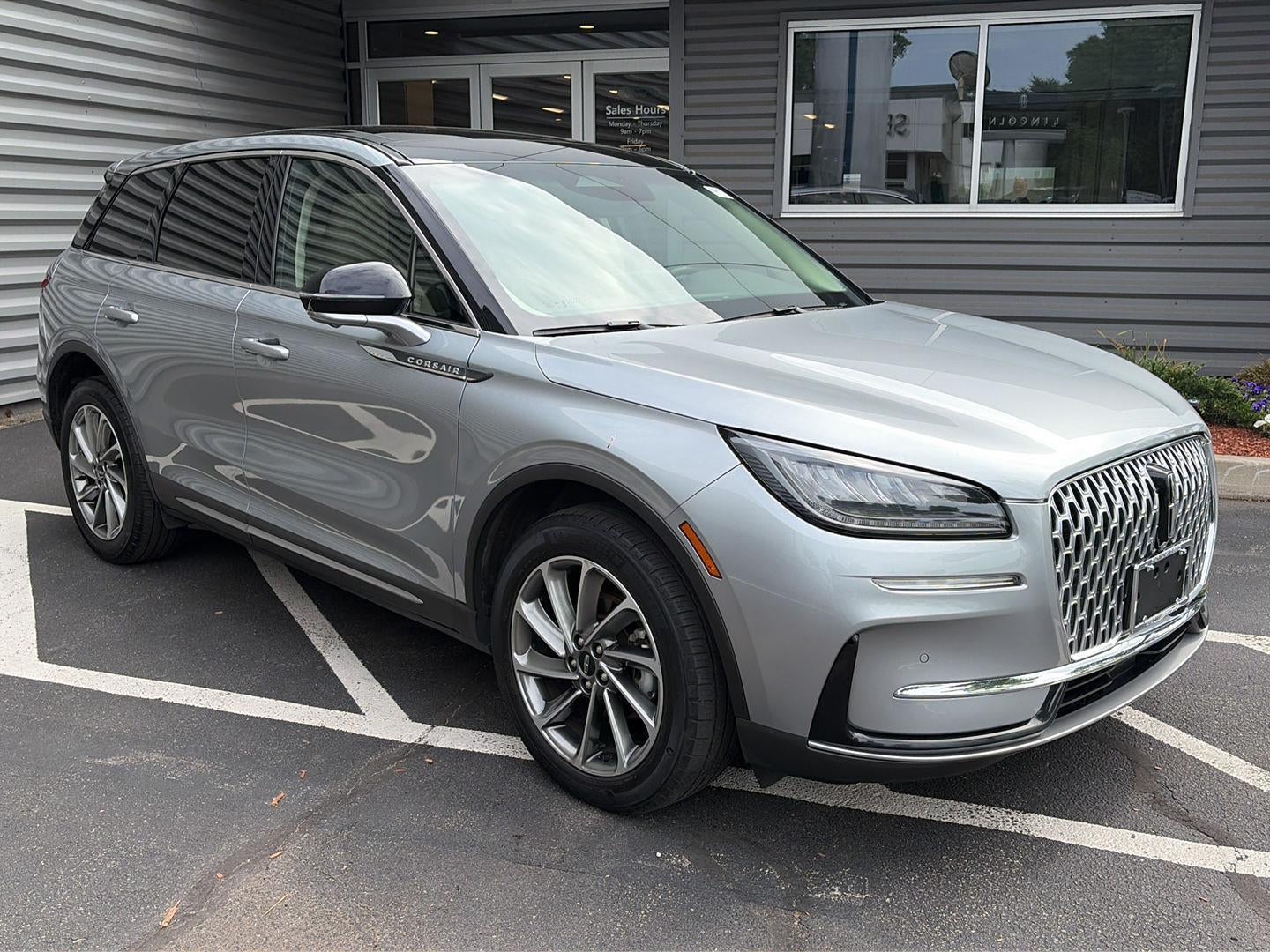 2023 Lincoln Corsair Standard