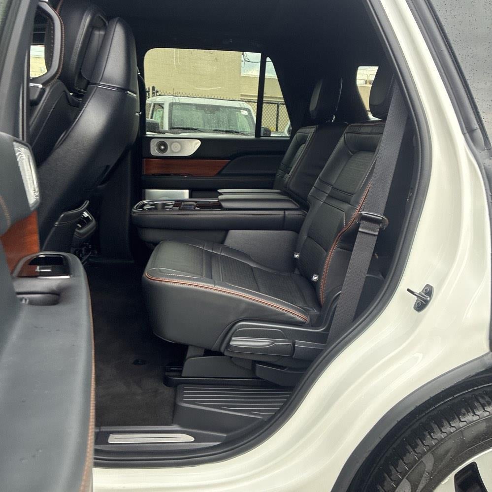 2023 Lincoln Navigator Black Label