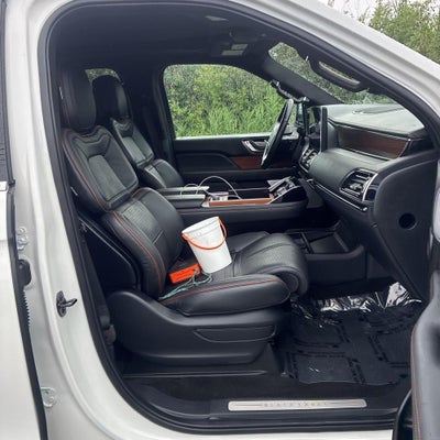 2023 Lincoln Navigator Black Label