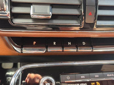 2023 Lincoln Navigator L Reserve