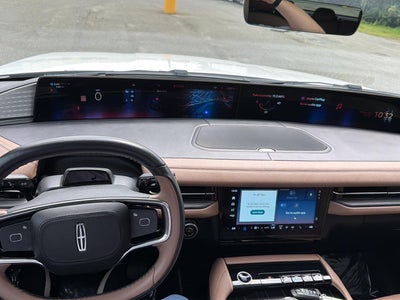 2025 Lincoln Navigator L Black Label
