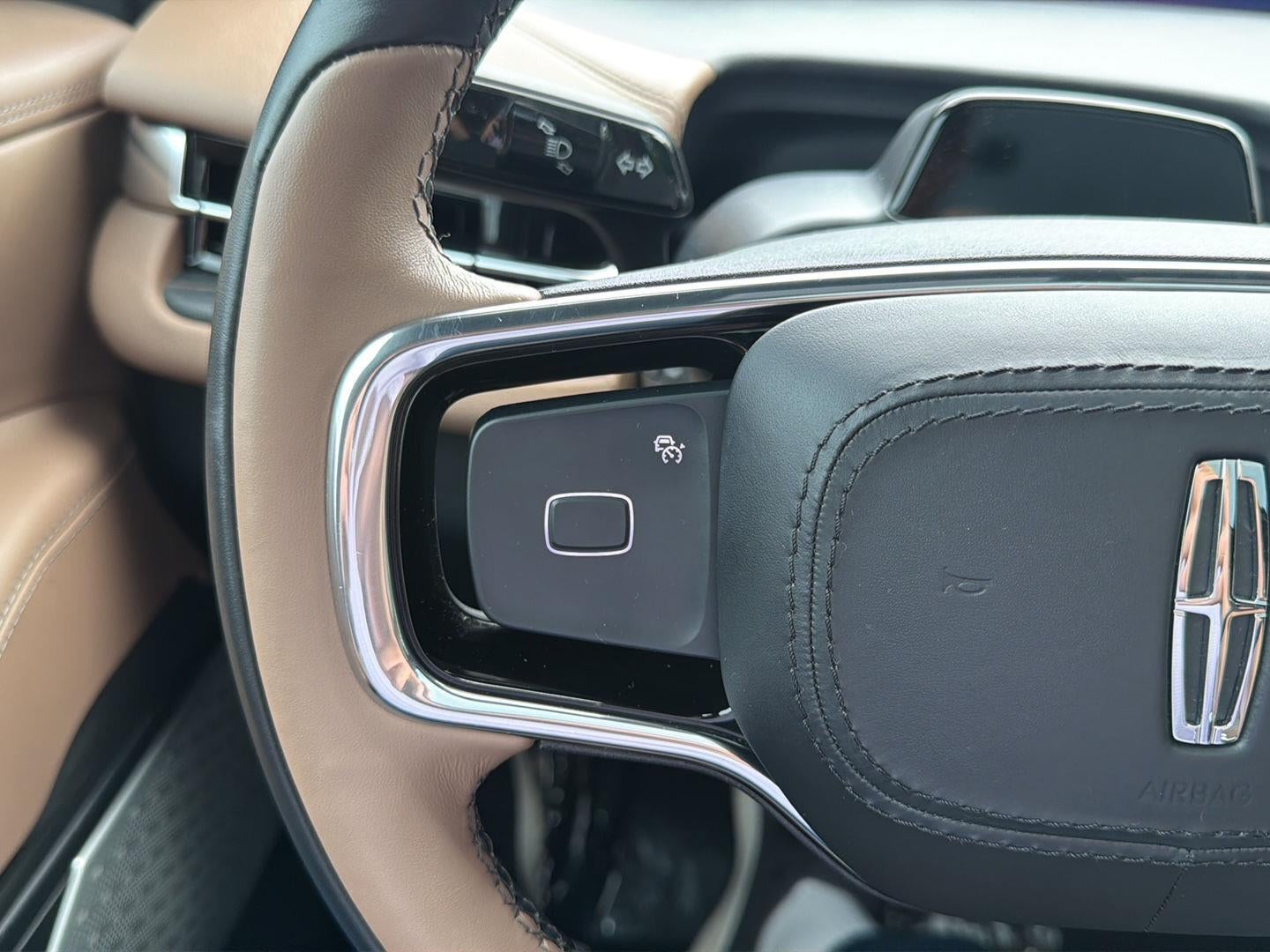 2025 Lincoln Navigator L Black Label