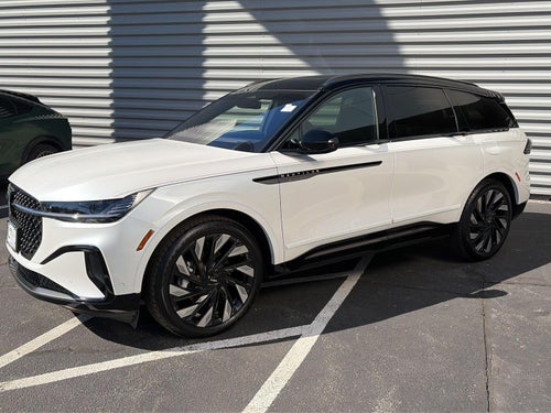 2024 Lincoln Nautilus Reserve