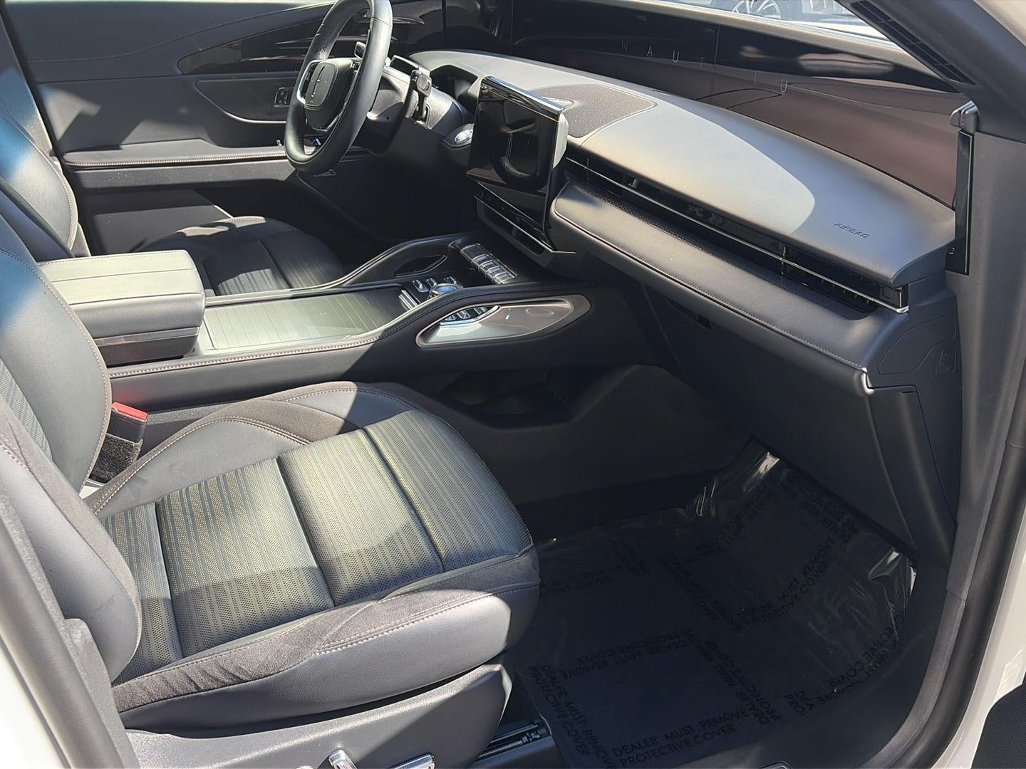 2024 Lincoln Nautilus Reserve