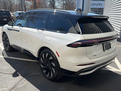 2024 Lincoln Nautilus Reserve