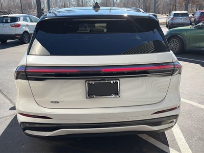 2024 Lincoln Nautilus Reserve