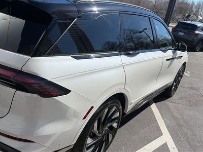 2024 Lincoln Nautilus Reserve