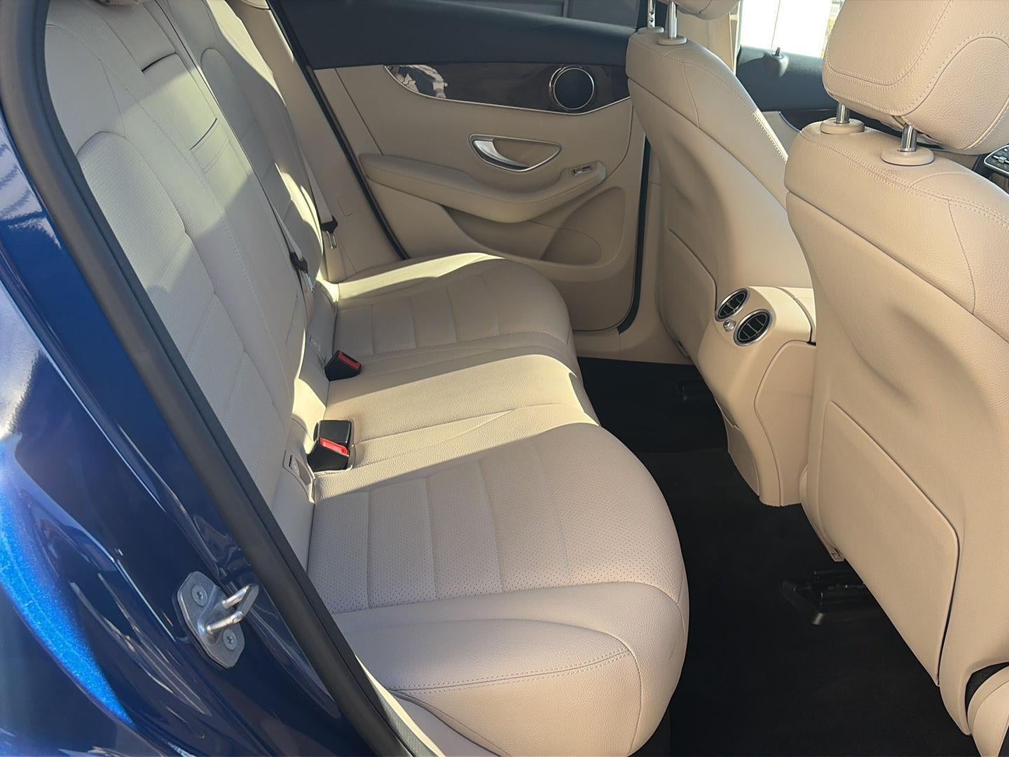 2021 Mercedes-Benz GLC GLC 300