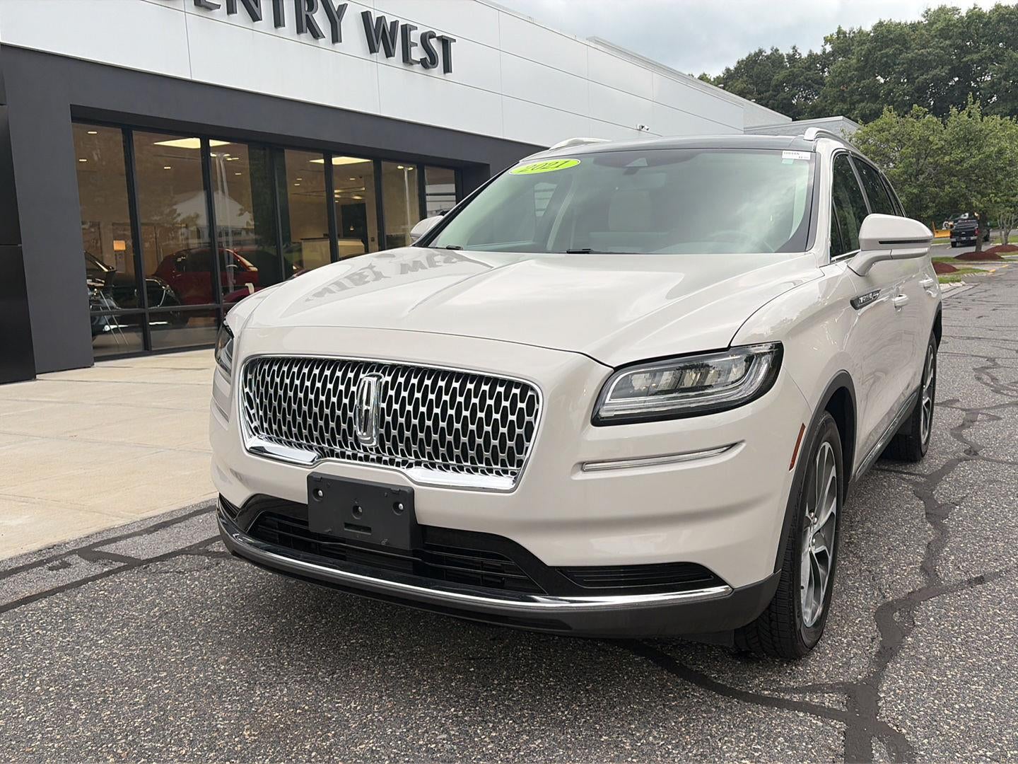 2021 Lincoln Nautilus Reserve