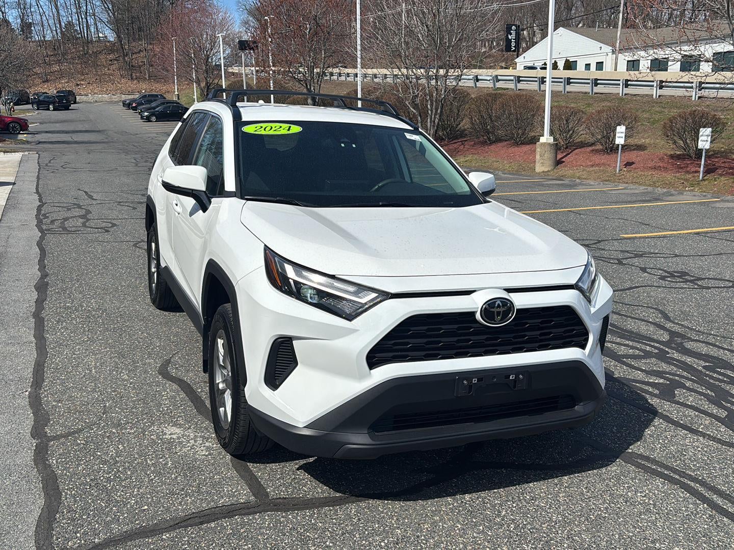 2024 Toyota RAV4 XLE