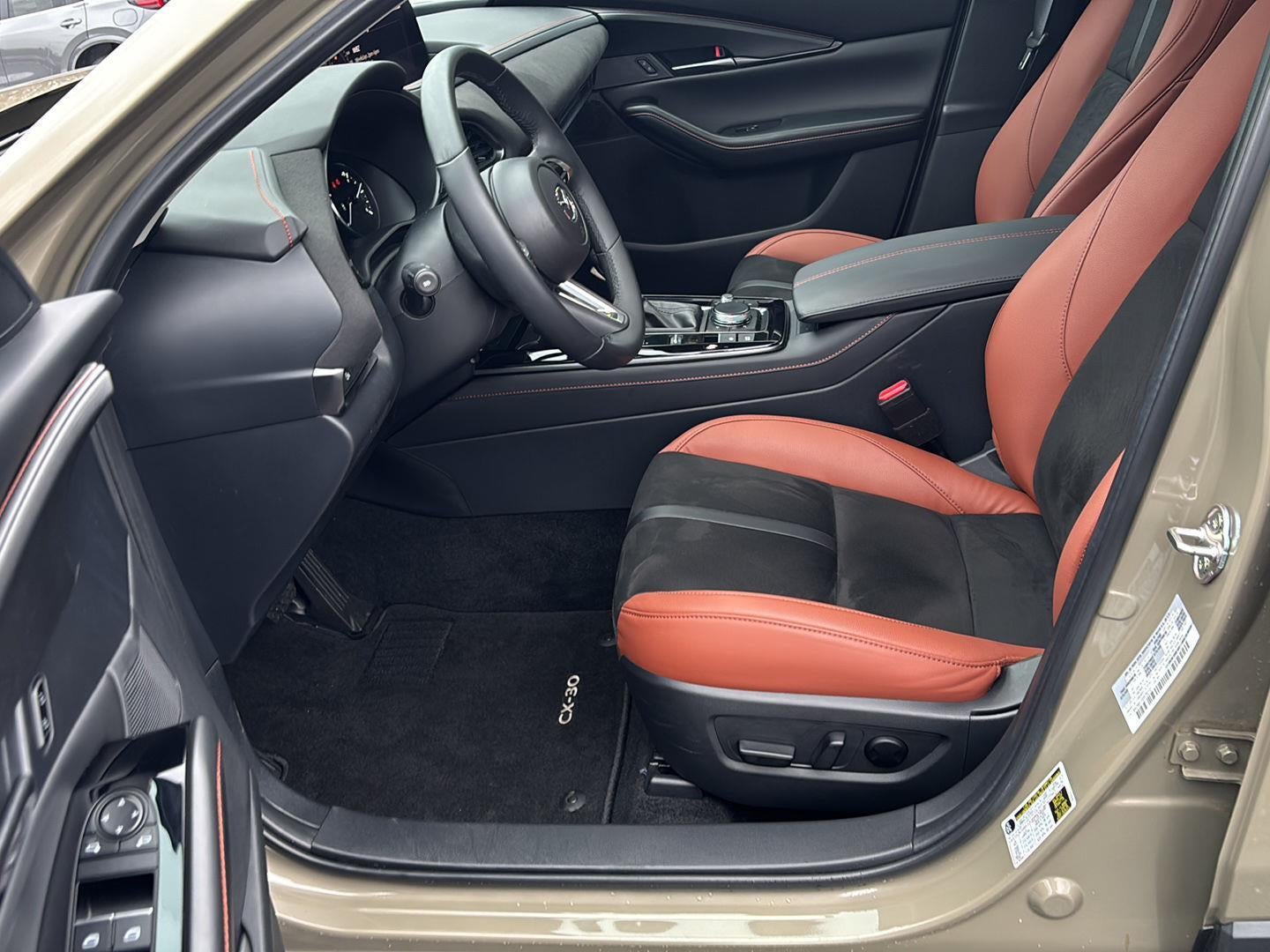 2025 Mazda Mazda CX-30 2.5 Carbon Turbo