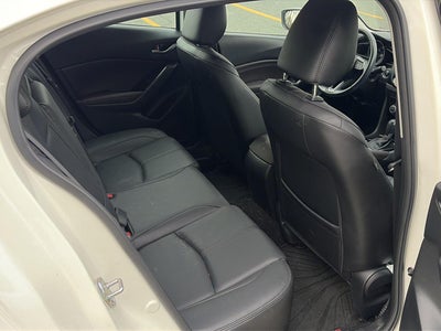 2018 Mazda Mazda3 5-Door Touring