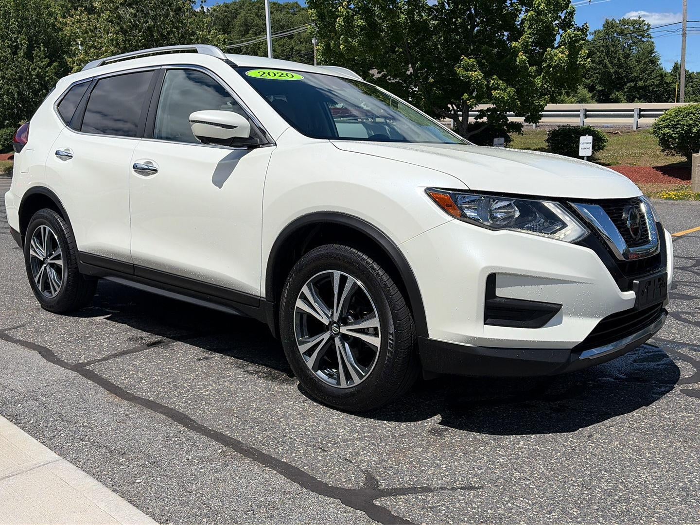 2020 Nissan Rogue SV
