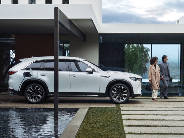 Sentry West Mazda in Shrewsbury MA