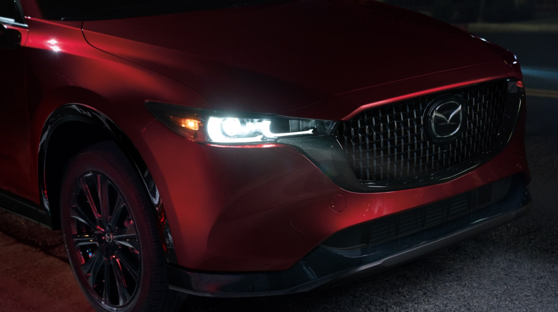 2025 Mazda CX-5 Close Up